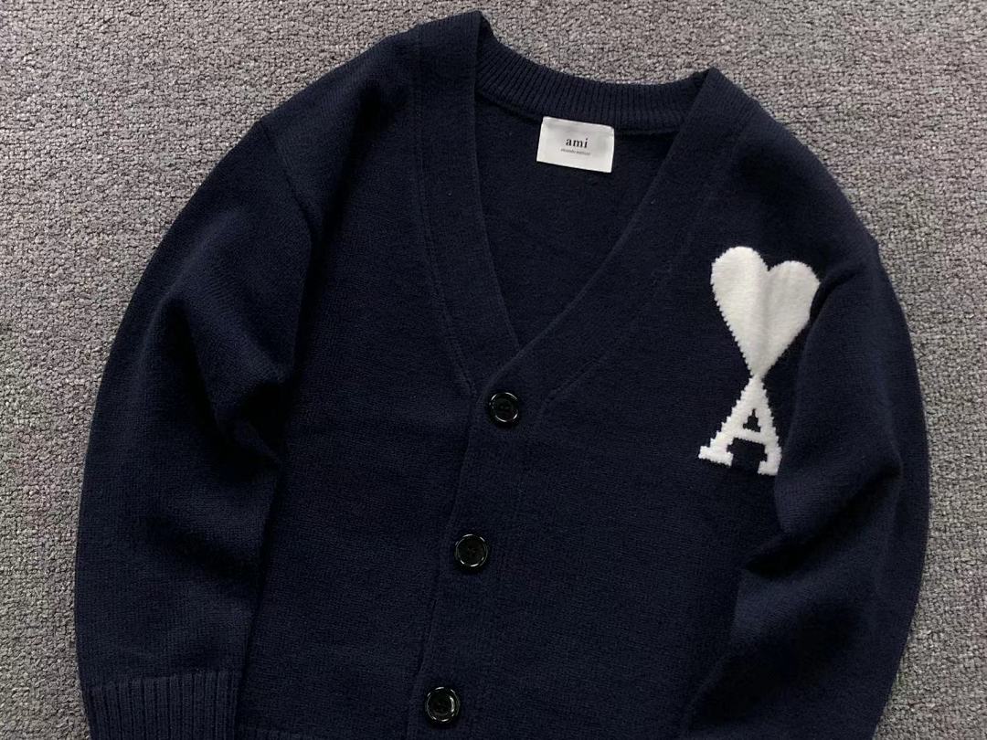 AMI 168 AMI SWEATER 21101103125 (Im 170Cm 60Kg I Wear Size M In The Phot) - Image 20