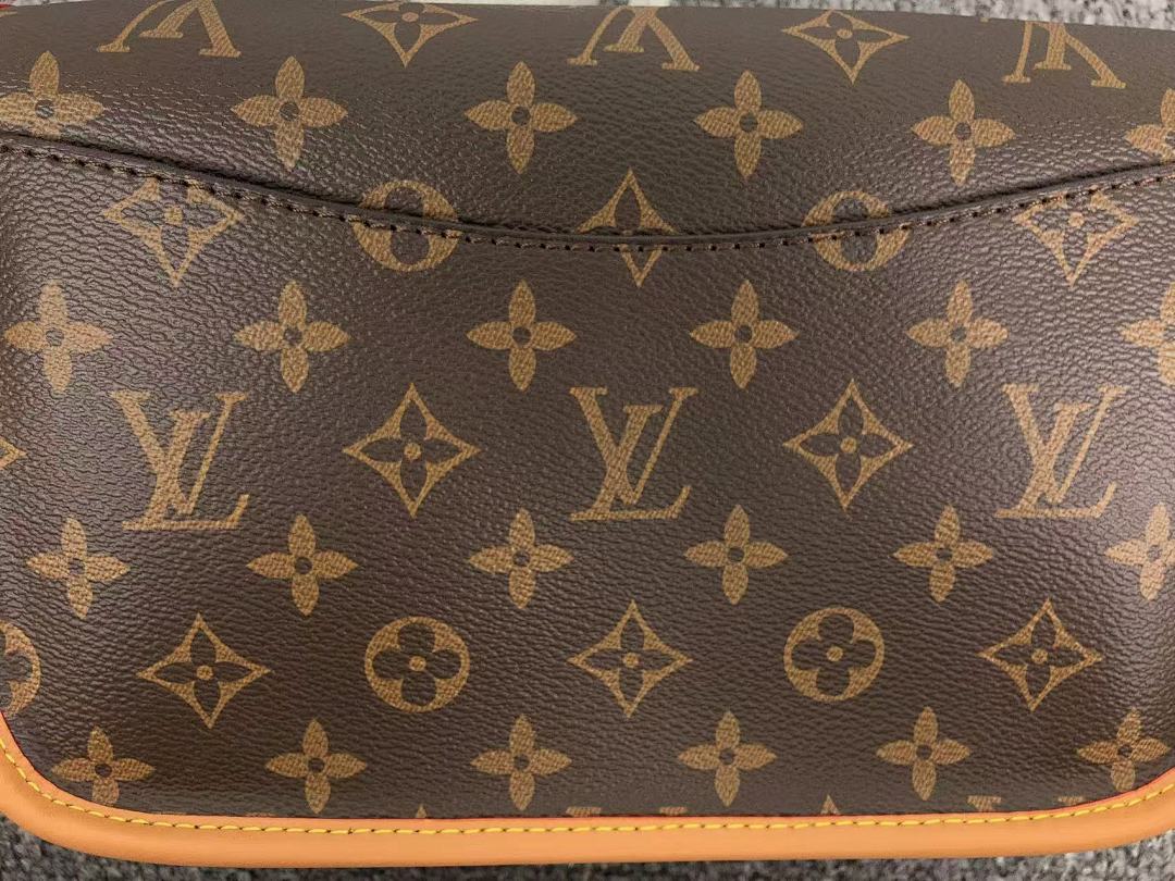 Louis Vuitton 458 L⭐ BAG 412231524 (Long 25CM* Wide 9CM* High 17CM) - Image 10