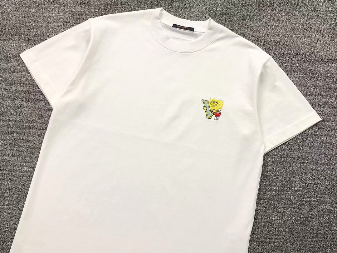 Louis Vuitton 125 L⭐ T-SHIRT 52070405147 (Im 170Cm 60Kg I Wear Size L In The Phot) - Image 9