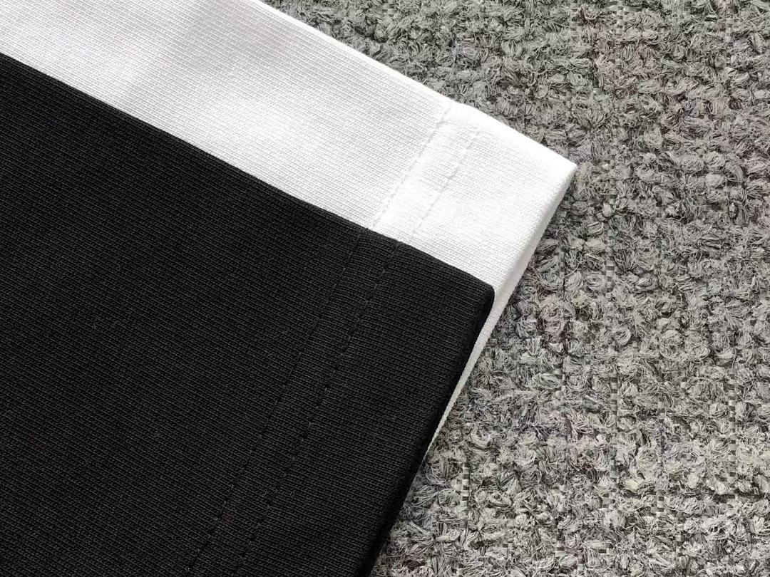 On Running 88 MAISON MARGIELA T-SHIRT 5212421162 (Im 170Cm 60Kg I Wear Size 44 In The Phot) - Image 18