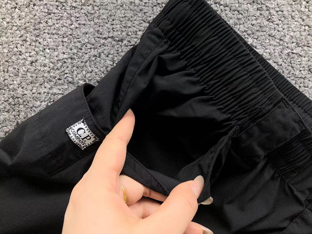 C.P. Company 215 CP SHORTS 3106272667 (Im 170Cm 60Kg I Wear Size 46 In The Phot) - Image 14