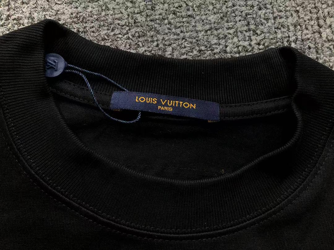 Louis Vuitton 108 L⭐ T-SHIRT 525221381 (Im 170Cm 60Kg I Wear Size S In The Phot) - Image 20