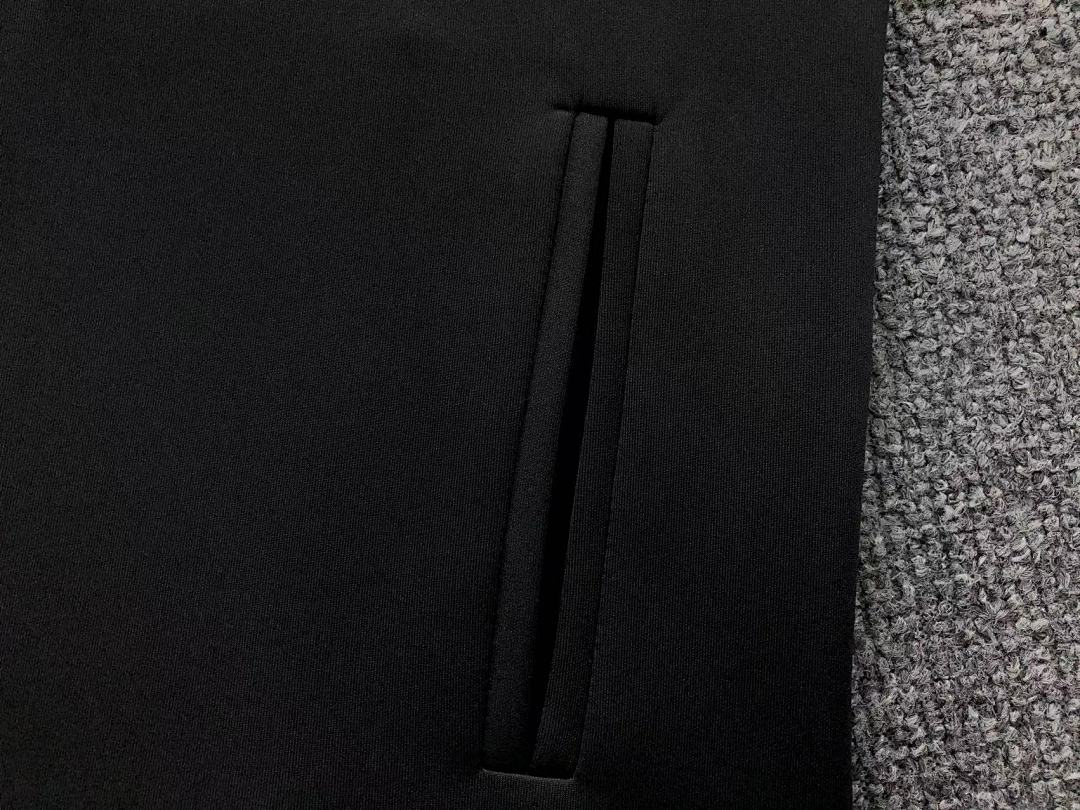 On Running TROUSERS 135 MI⭐⭐D EM⭐⭐ION HOODIE - Image 23
