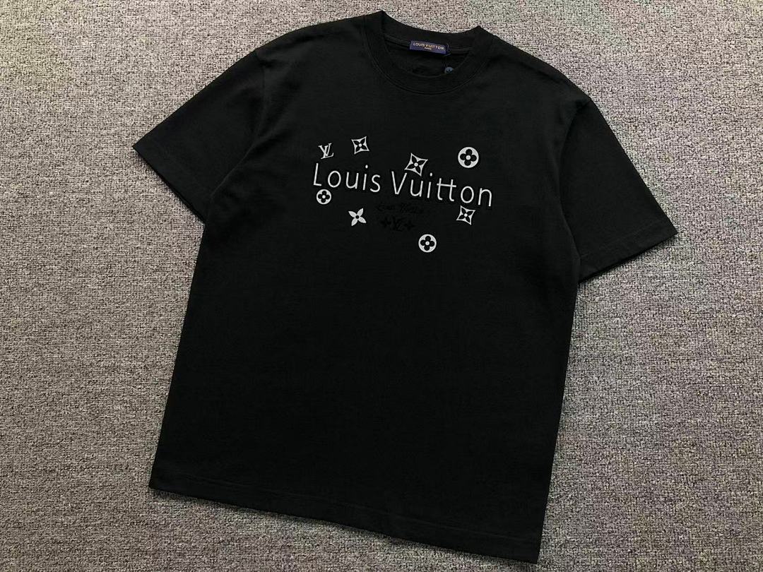 Louis Vuitton 118 L⭐ T-SHIRT 5240108147 (Im 170Cm 60Kg I Wear Size L In The Phot) - Image 12