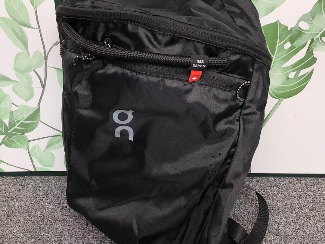 On Running 108 ON BAG 123190566 (Long 31CM* Wide 12CM* High 42CM) - Image 6