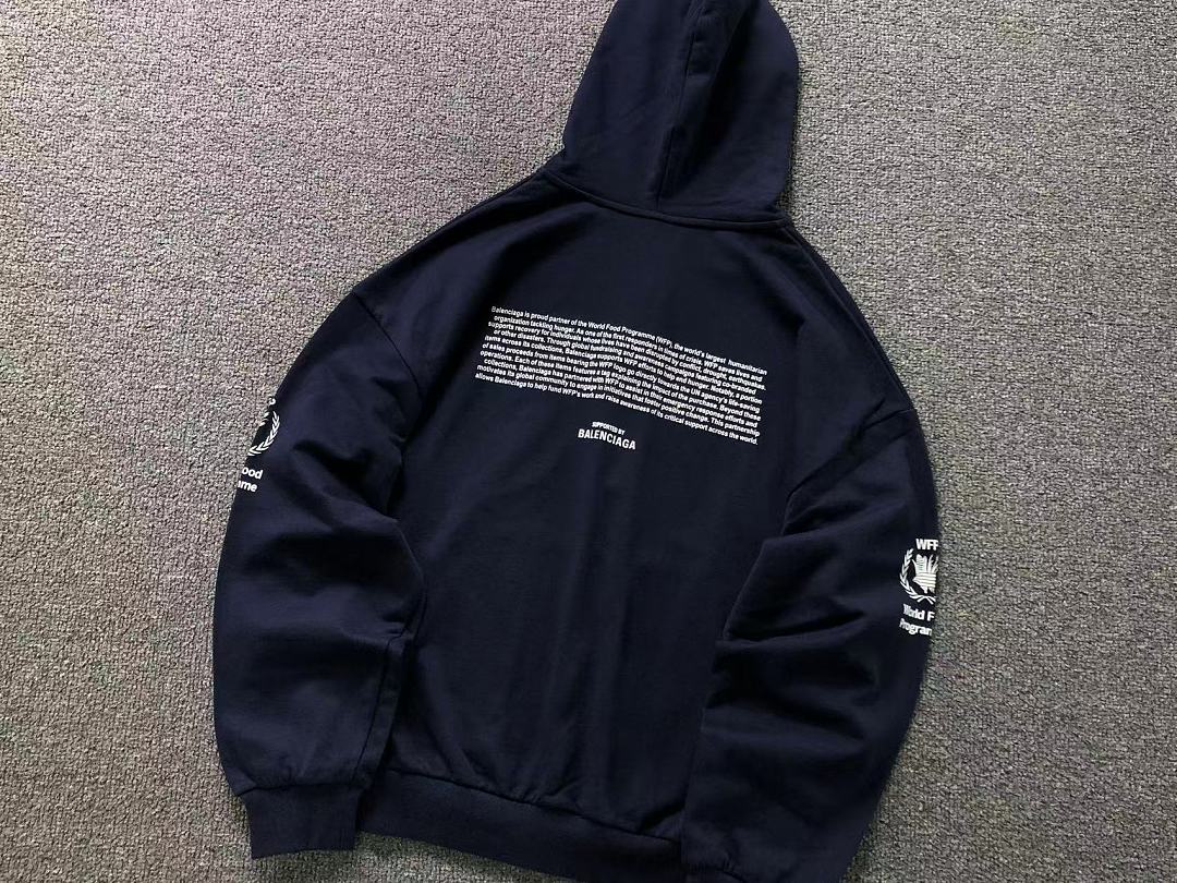 Balenciaga 188 B⭐L⭐⭐⭐IA⭐A HOODIE 2209041237 (Im 170Cm 60Kg I Wear Size L In The Phot) - Image 9