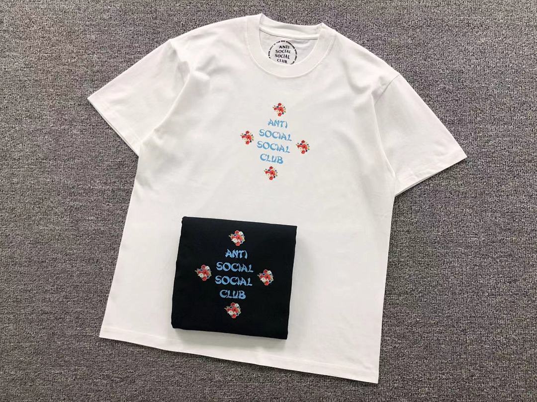 Christian Louboutin 85 ANTI SOCIAL CLUB T-SHIRT - Image 14