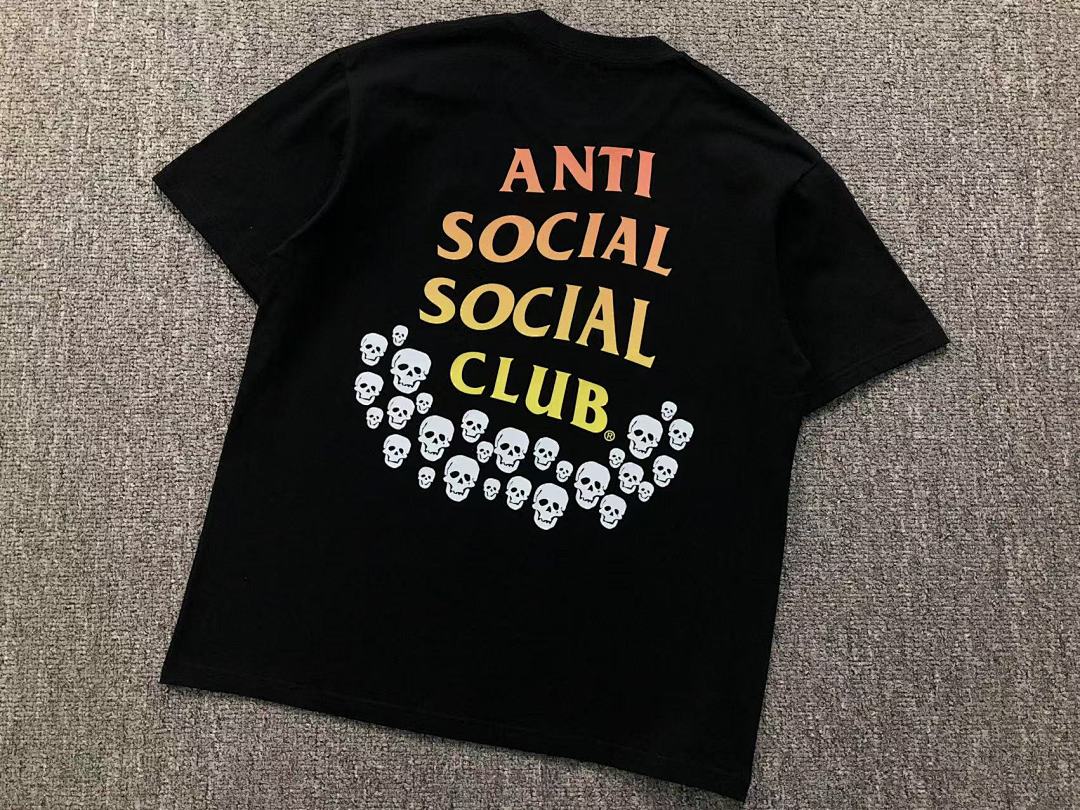Christian Louboutin 85 ANTI SOCIAL CLUB T-SHIRT 111043802 (Im 170Cm 57Kg I Wear Size M In The Phot) - Image 8