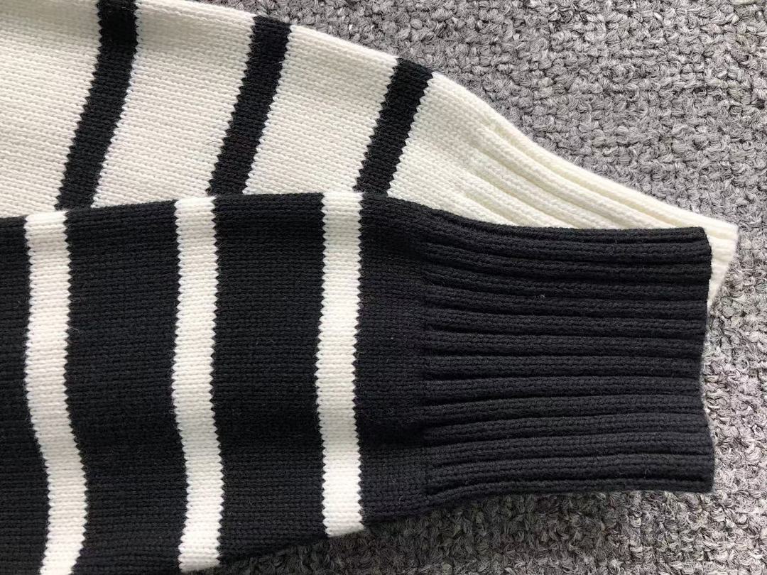 AMI 118 AMI SWEATER 413121879 (Im 170Cm 60Kg I Wear Size S In The Phot) - Image 14