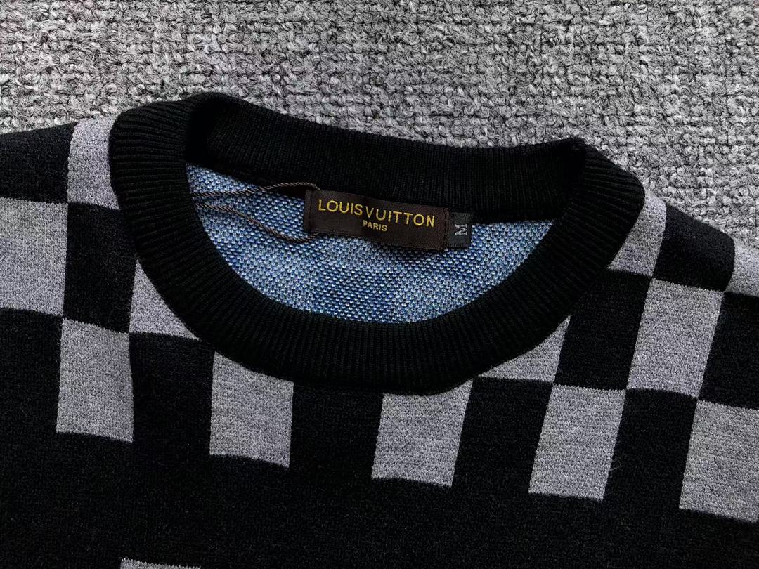 Louis Vuitton 138 L⭐ - Image 13