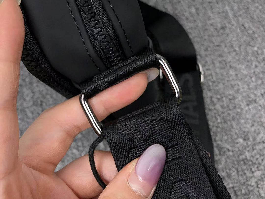 Fear of God 85 FOG BAG 111190966 (Long 23CM* Wide 5CM* High 16CM) - Image 13