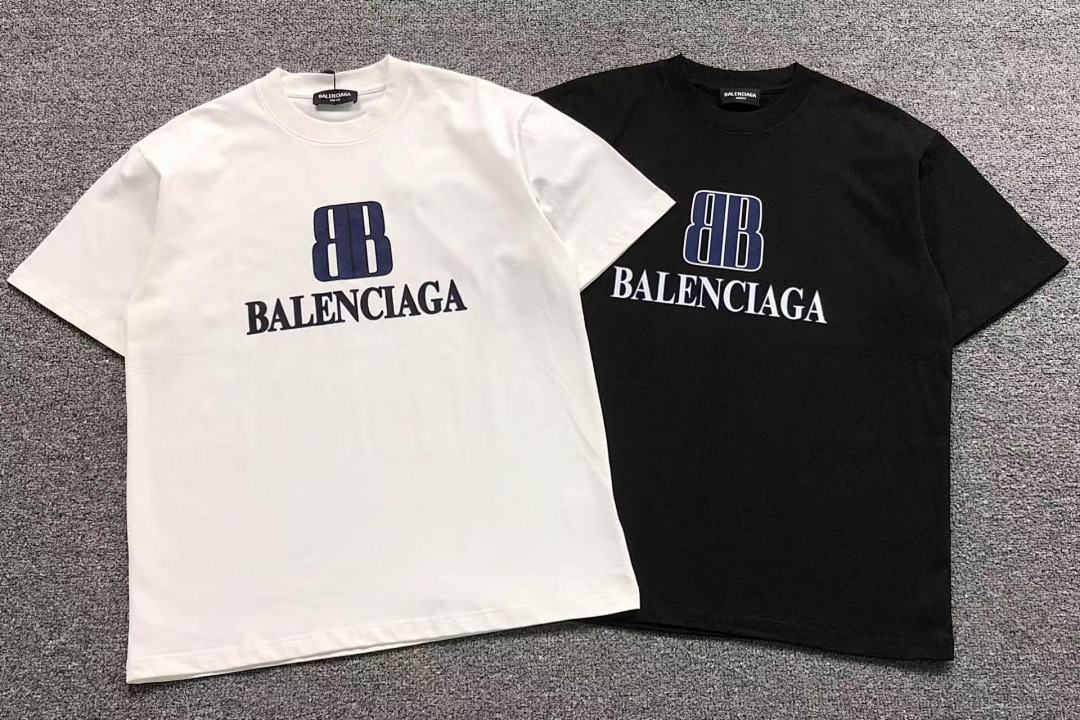 Balenciaga 108 B⭐L⭐⭐⭐IA⭐A T-SHIRT 41081907133 (Im 170Cm 60Kg I Wear Size XL In The Phot) - Image 5