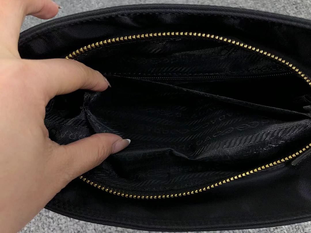 Prada 315 P⭐A⭐A BAG 411110875 (Long 27CM* Wide 8CM* High 20CM) - Image 9