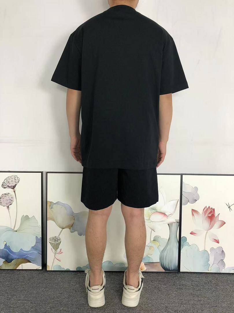 Valentino 115 VALENTINO T-SHIRT 5241605147 (Im 170Cm 60Kg I Wear Size M In The Phot) - Image 4
