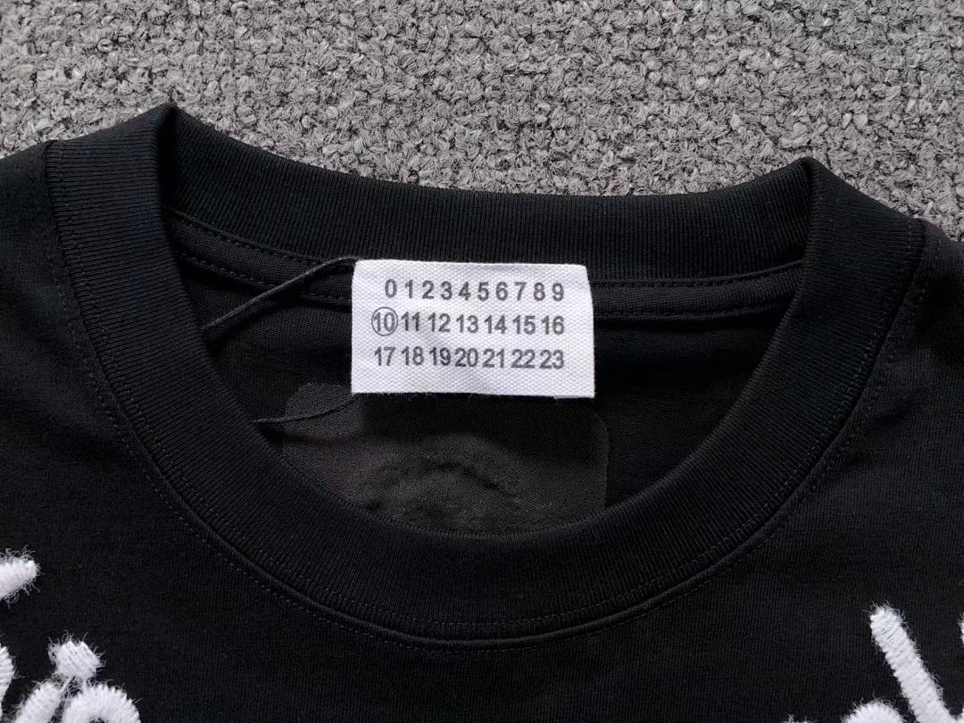 On Running 118 MAISON MARGIELA T-SHIRT 11122006137 (Im 170Cm 60Kg I Wear Size M In The Phot) - Image 19