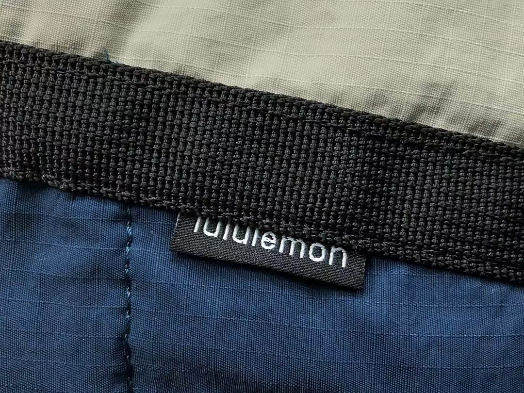 On Running 218 LULULEMON BAG 3205080523 (Long 19CM* Wide 8CM* High 32CM) - Image 35