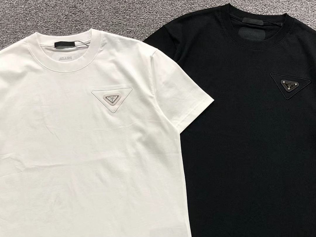Prada 135 P⭐A⭐A T-SHIRT 3203272117 (Im 170Cm 60Kg I Wear Size M In The Phot) - Image 6