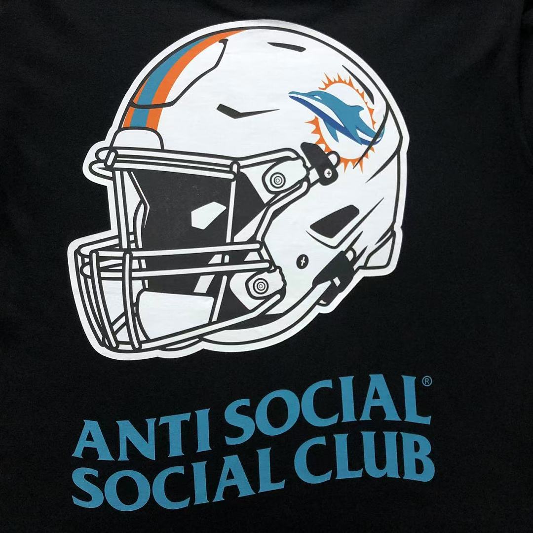 Christian Louboutin 88 ANTI SOCIAL CLUB T-SHIRT 126212002 (Im 170Cm 60Kg I Wear Size M In The Phot) - Image 13