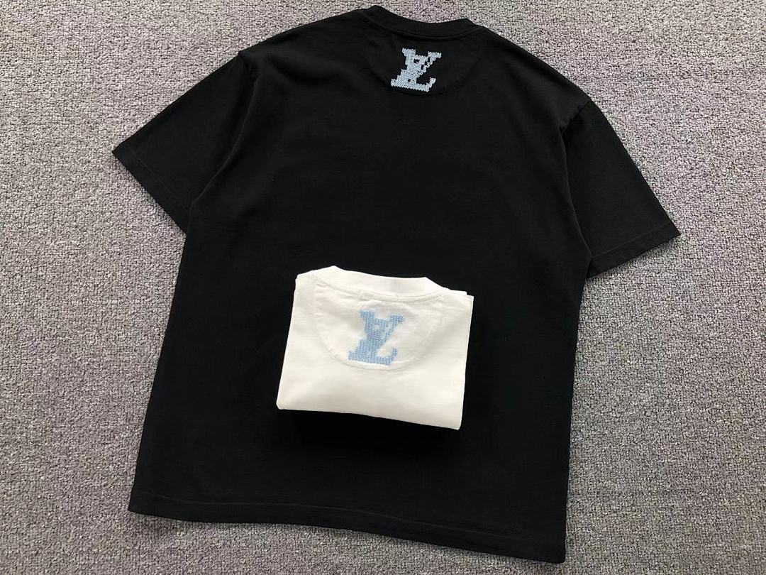 Louis Vuitton 125 L⭐ T-SHIRT 3112031021 (Im 170Cm 60Kg I Wear Size L In The Phot) - Image 15