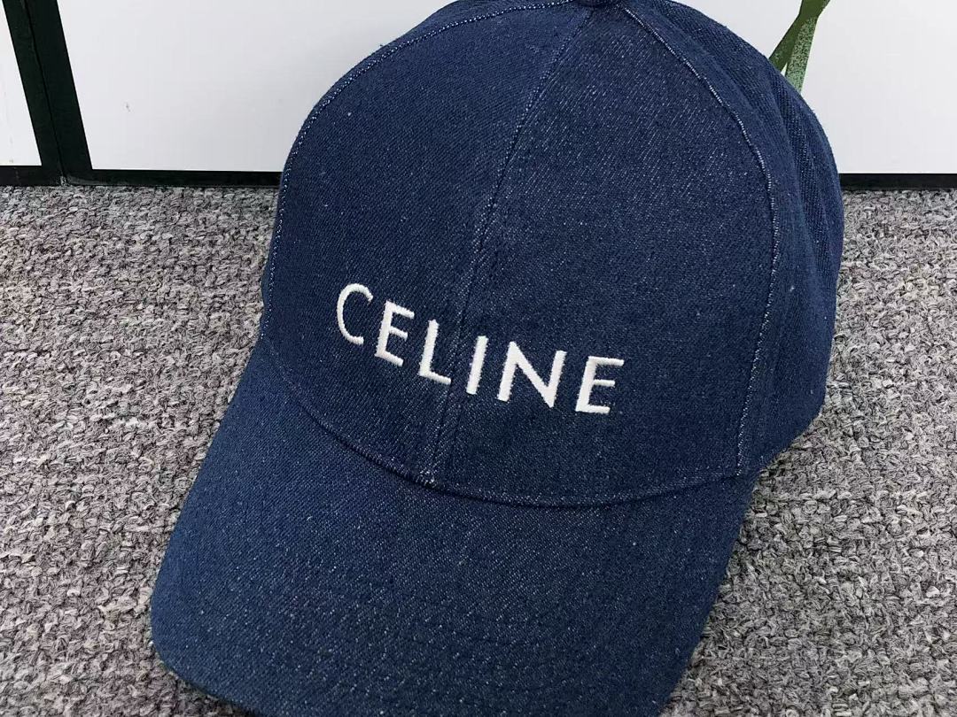 Celine 68 C⭐L⭐⭐E - Image 12