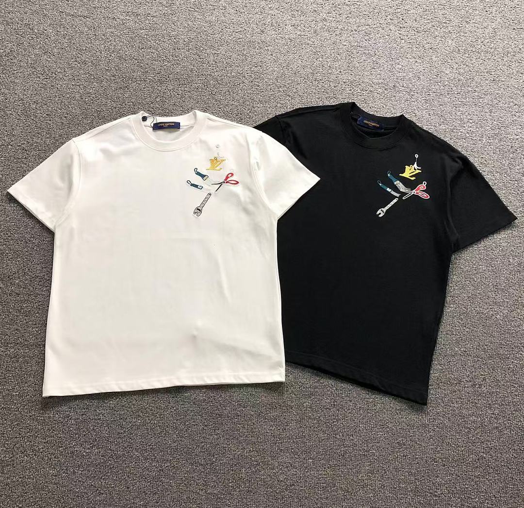 Louis Vuitton 125 L⭐ T-SHIRT 2208033615 (Im 170Cm 60Kg I Wear Size S In The Phot)