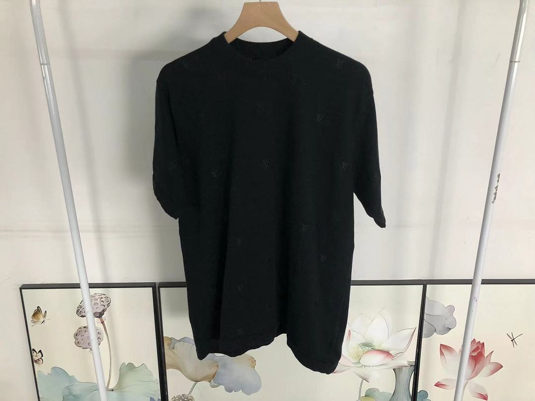 Louis Vuitton 195 L⭐ T-SHIRT 22060109125 (Im 170Cm 60Kg I Wear Size M In The Phot) - Image 18