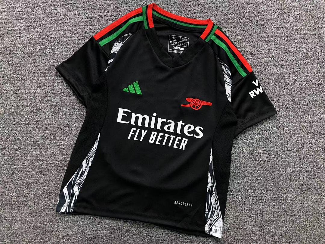 Chanel 68 FOOTBALL CHILD T-SHIRT - Image 7