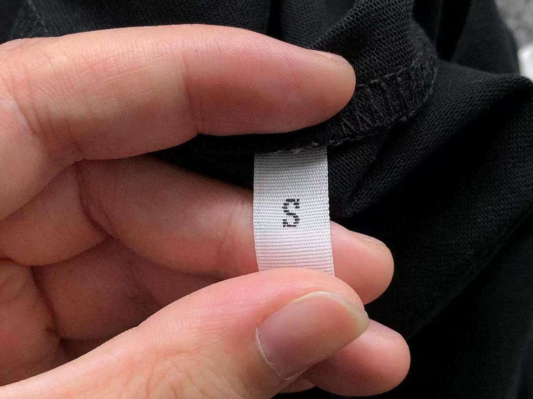 On Running 138 FASHION LONG SLEEVED 41040501317 (Im 170Cm 60Kg I Wear Size S In The Phot) - Image 22