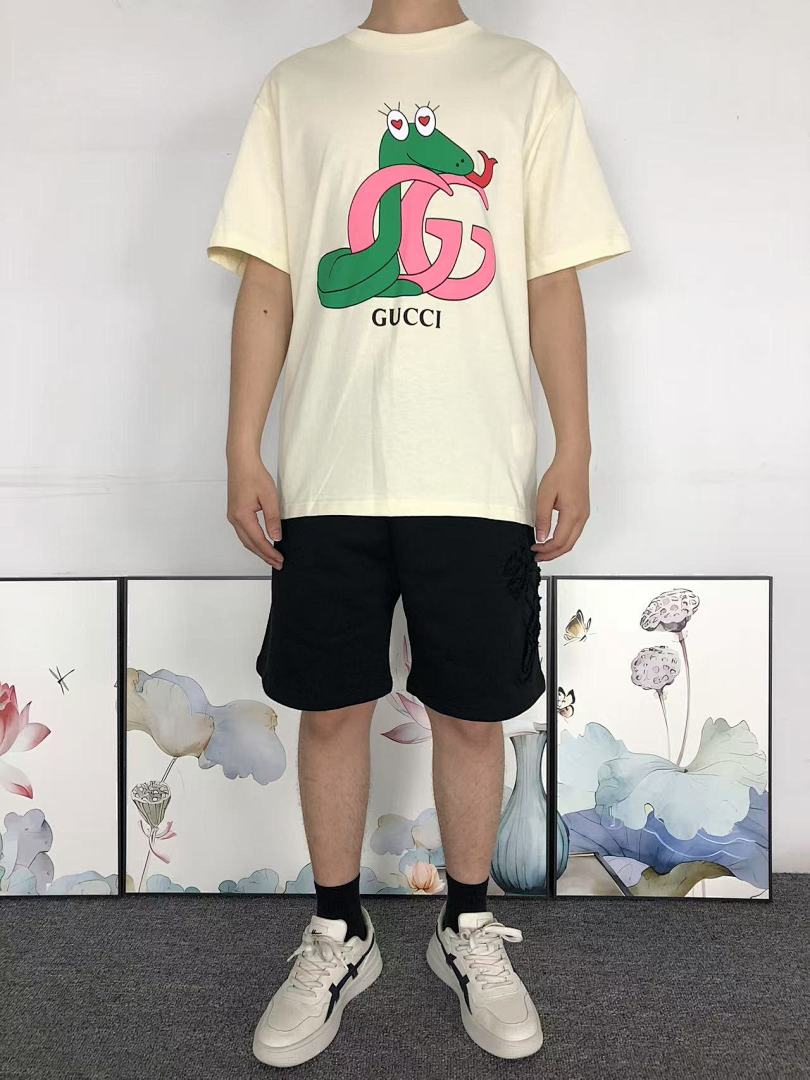 Gucci 78 G⭐C⭐I T-SHIRT 5052703101 (Im 170Cm 60Kg I Wear Size S In The Phot) - Image 3