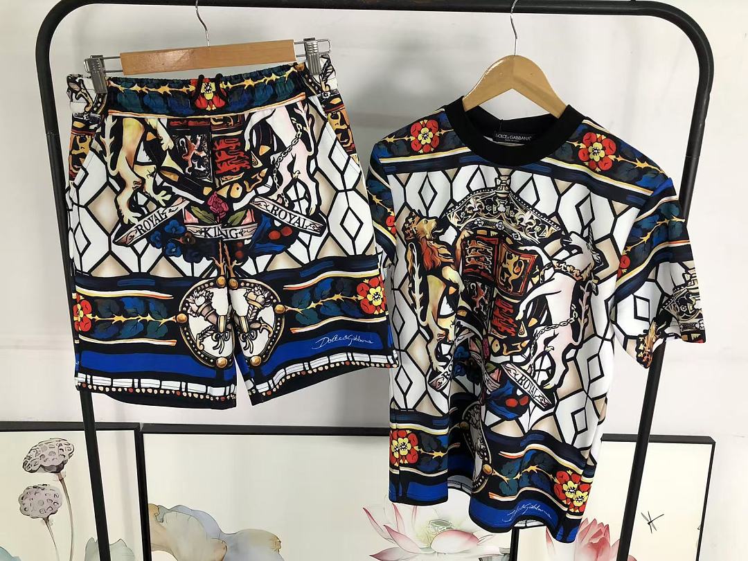 Dolce & Gabbana SHORTS175 D⭐LC⭐ GA⭐⭐A⭐A T-SHIRT - Image 31
