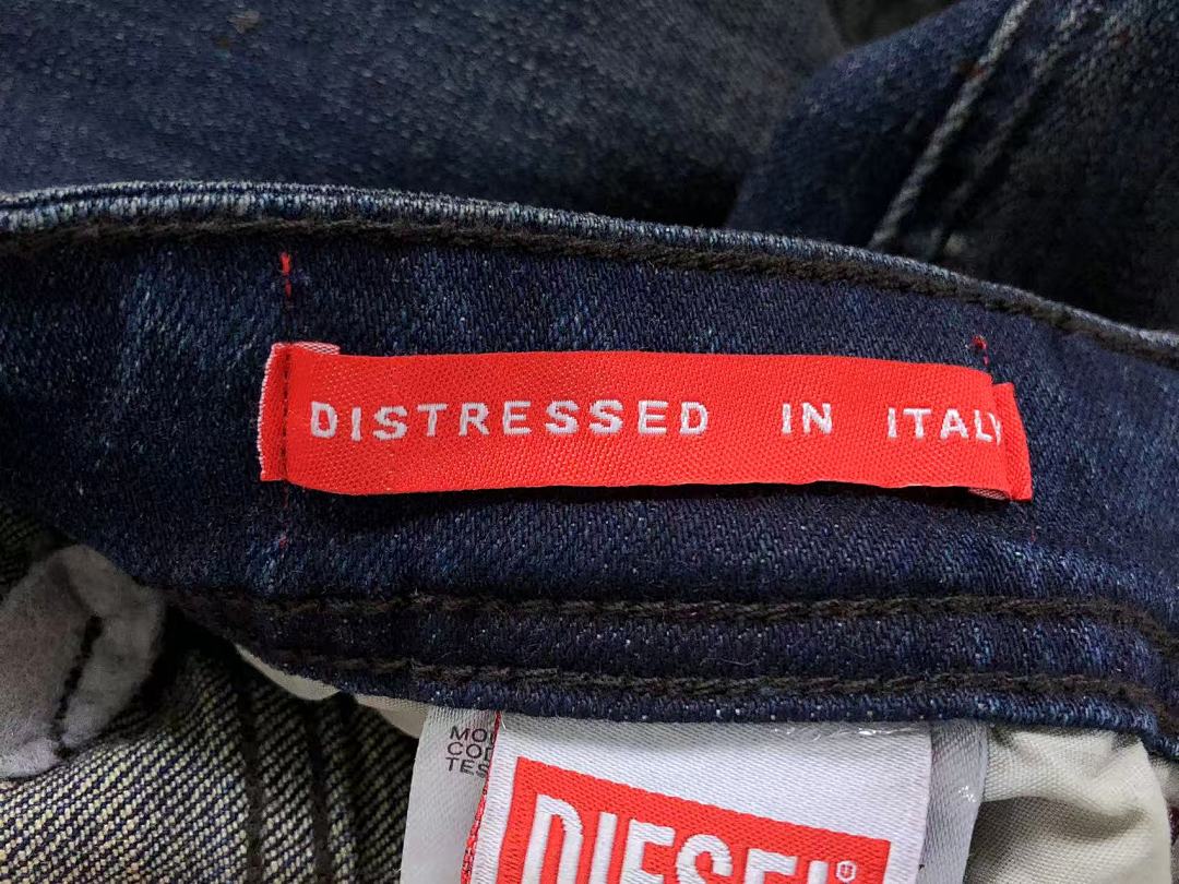 Diesel 225 DIESEL - Image 23