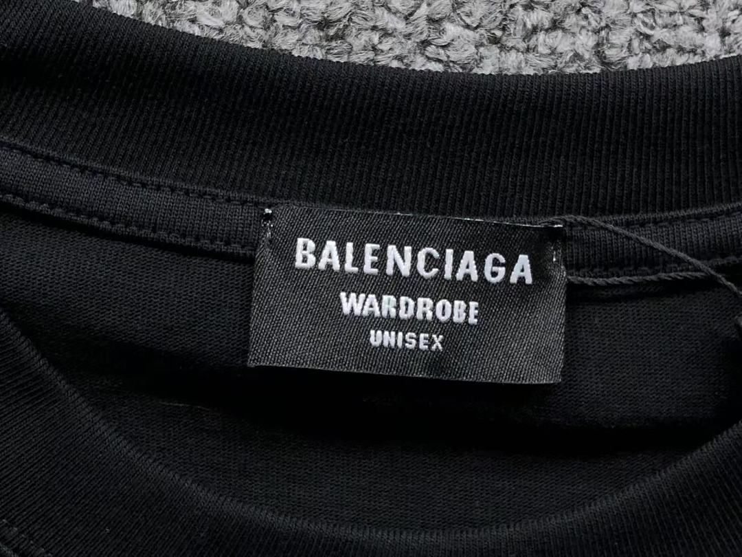 Balenciaga 95 B⭐L⭐⭐⭐IA⭐A T-SHIRT 1105190299 (Im 170Cm 60Kg I Wear Size M In The Phot) - Image 15