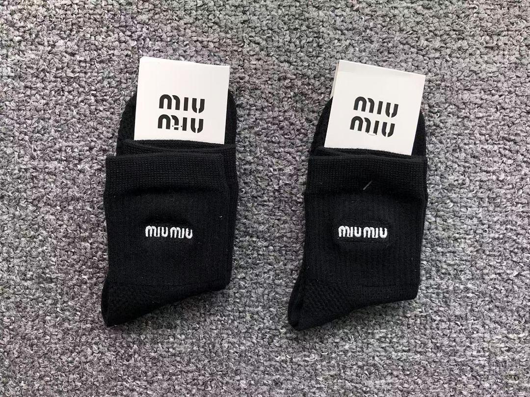 Miu Miu 78 M⭐U - Image 4