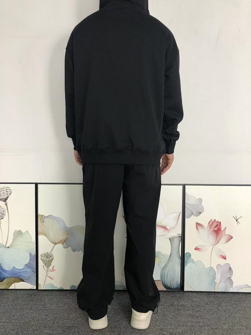 Supreme 168 S⭐⭐R⭐⭐E HOODIE 4203181977 (Im 170Cm 60Kg I Wear Size M In The Phot) - Image 4
