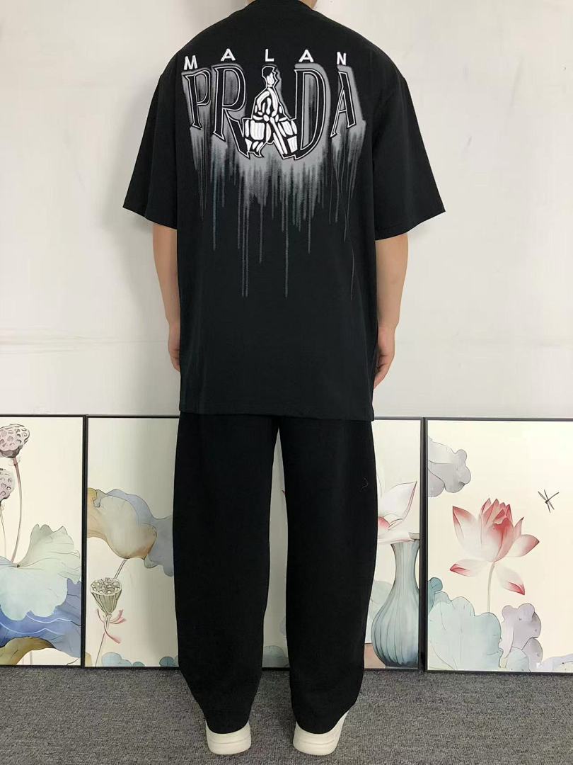 Prada 98 P⭐A⭐A T-SHIRT 3204091303 (Im 170Cm 65Kg I Wear Size M In The Phot) - Image 4