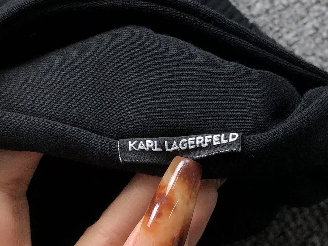 Karl Lagerfeld SHORTS 168 KARL LAGERFELD T-SHIRT - Image 35