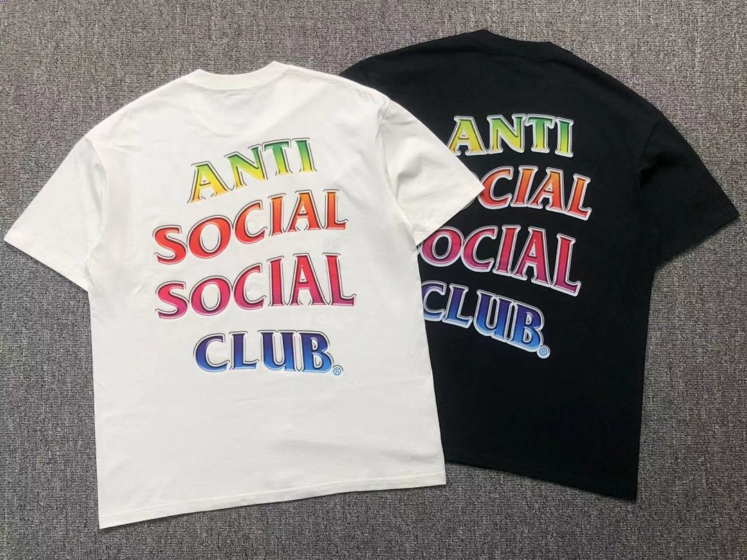 Christian Louboutin 85 ANTI SOCIAL CLUB T-SHIRT - Image 3