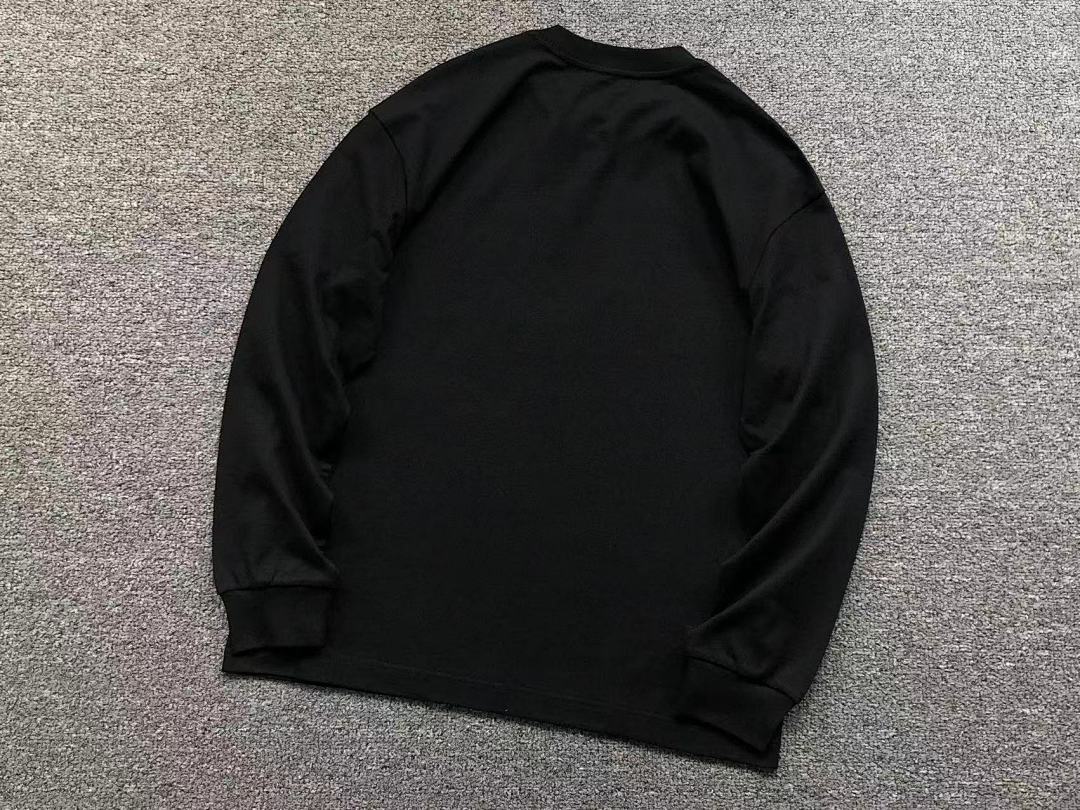 Prada 135 P⭐A⭐A LONG SLEEVED 3109020321 (Im 170Cm 60Kg I Wear Size M In The Phot) - Image 15