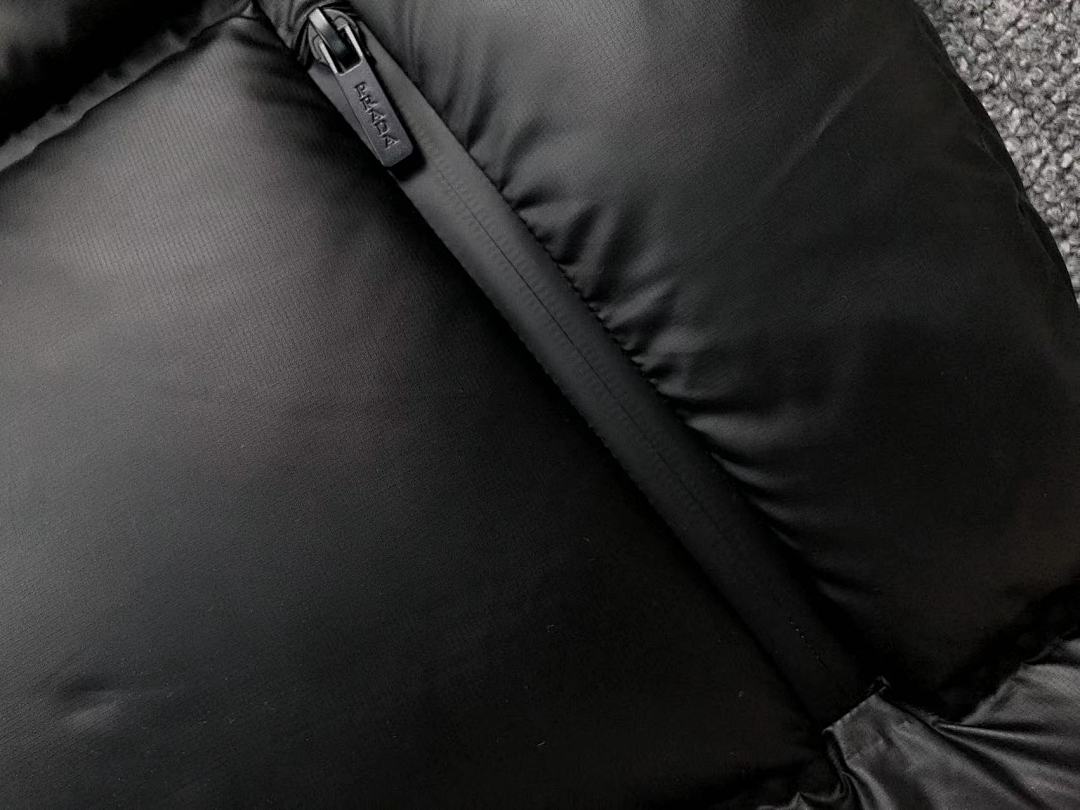 Prada 428 P⭐A⭐A DOWN JACKETS (Im 170Cm 57Kg I Wear Size L In The Phot) - Image 18