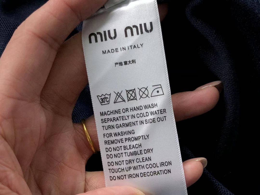 Miu Miu 158 M⭐U LONG SLEEVED 214010636 (Im 170Cm 60Kg I Wear Size S In The Phot) - Image 15