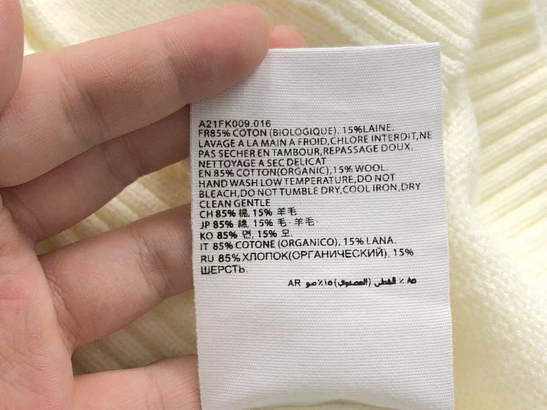 AMI 208 AMI SWEATER 4121702001 (Im 170Cm 57Kg I Wear Size S In The Phot) - Image 19