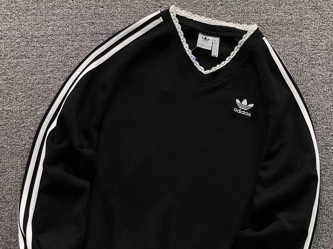 Adidas 118 A⭐I⭐AS HOODIE FEMAIE - Image 7