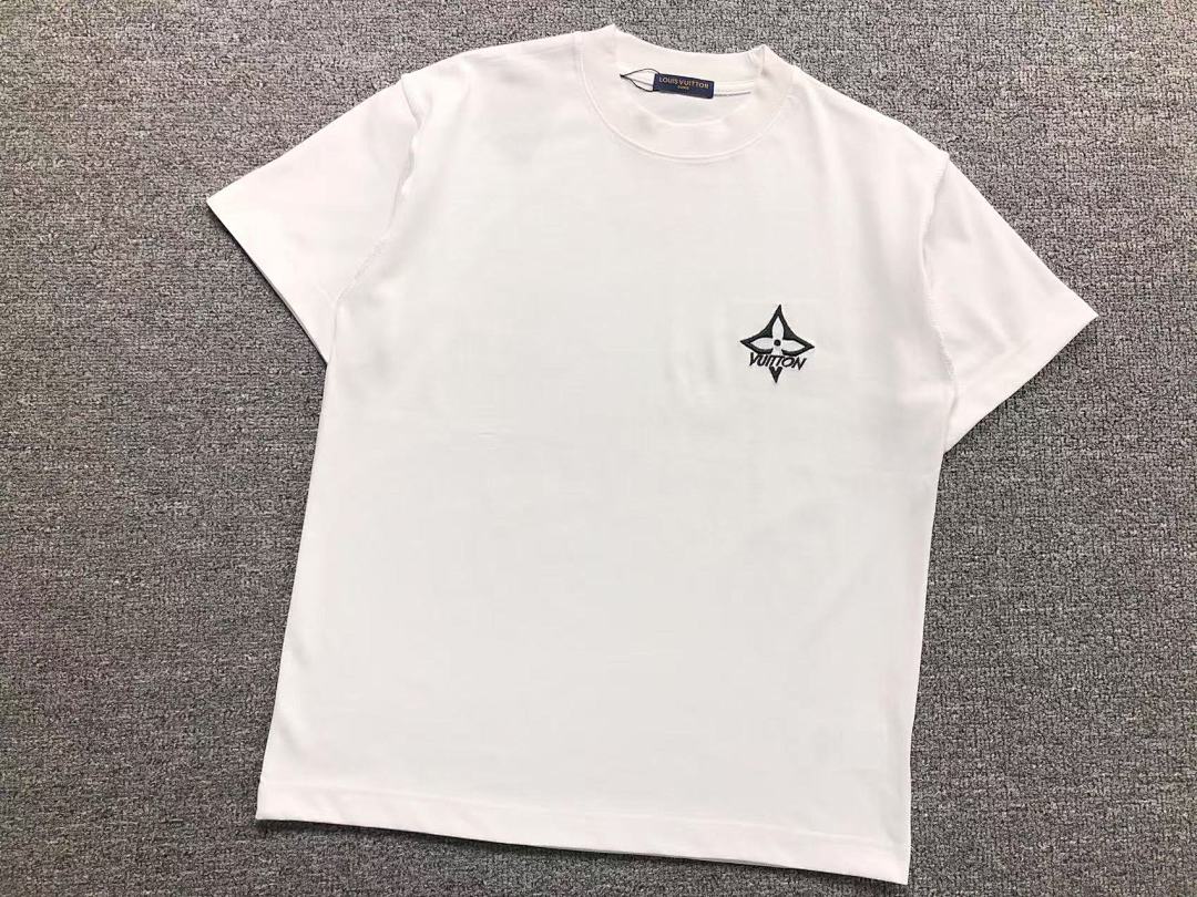 Louis Vuitton 95 L⭐ T-SHIRT 502170881 (Im 170Cm 57Kg I Wear Size M In The Phot) - Image 9