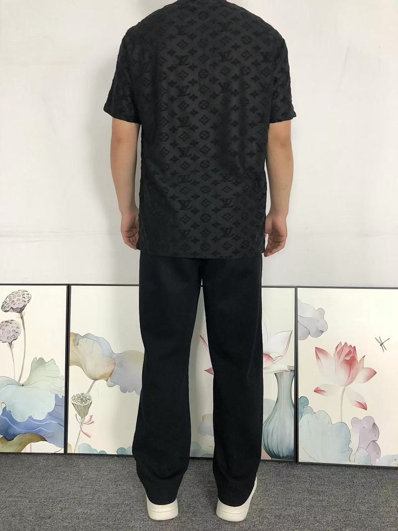 Louis Vuitton 88 L⭐ T-SHIRT 1112263932 (Im 170Cm 60Kg I Wear Size M In The Phot) - Image 4