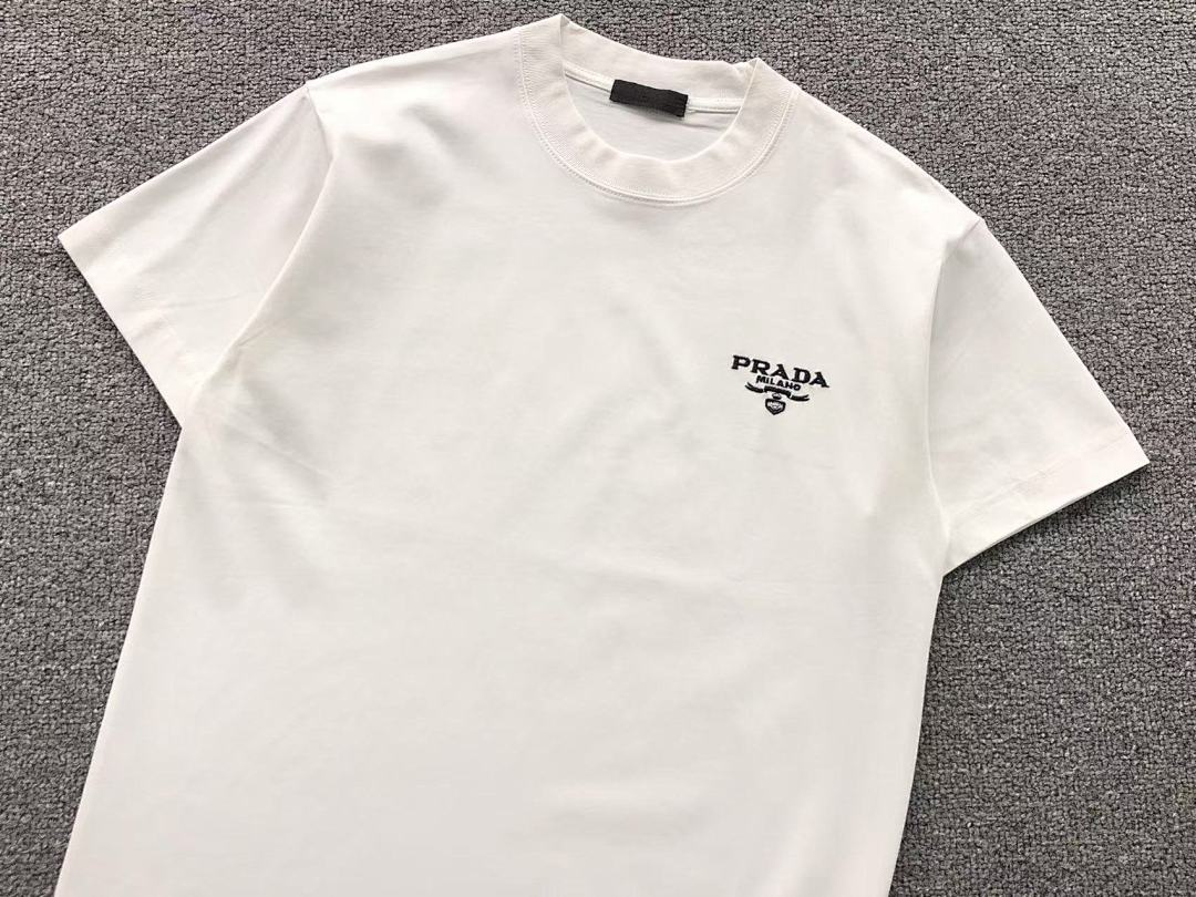 Prada 95 P⭐A⭐A T-SHIRT 56240881 (Im 170Cm 60Kg I Wear Size M In The Phot) - Image 11