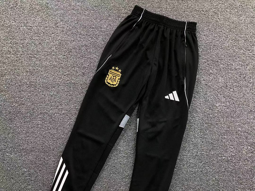 Chanel 135 FOOTBALL LONG SLEEVED TROUSERS - Image 21