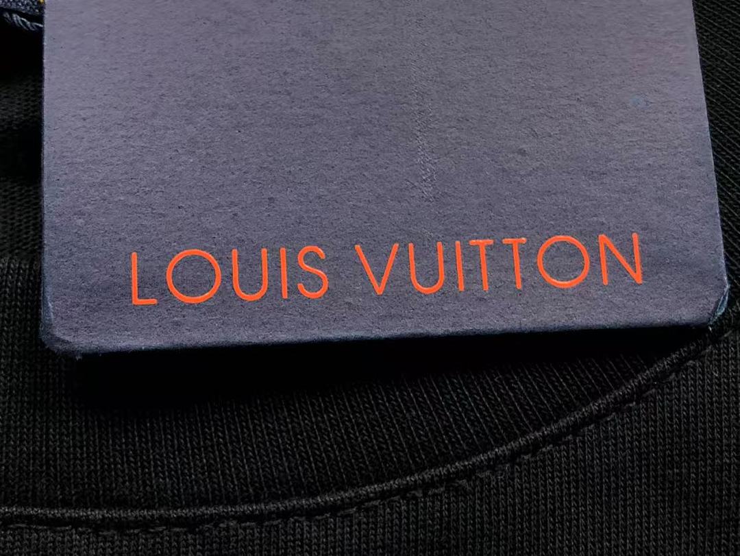 Louis Vuitton 128 L⭐ T-SHIRT 3203050621 (Im 170Cm 60Kg I Wear Size M In The Phot) - Image 19