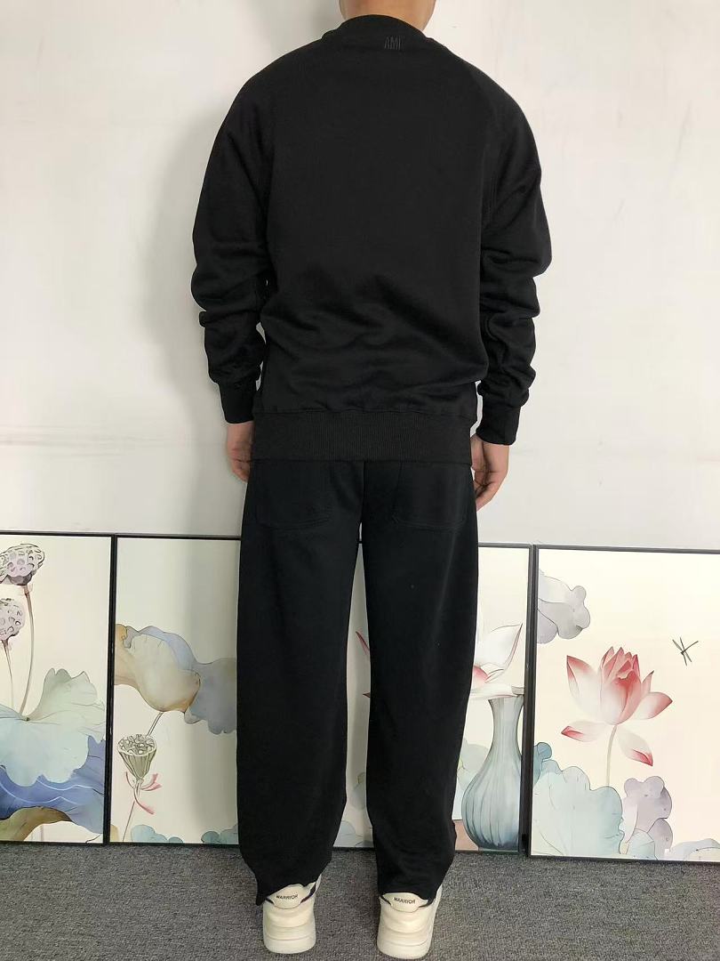 AMI 98 AMI HOODIE 1251918181 (Im 170Cm 60Kg I Wear Size M In The Phot) - Image 5
