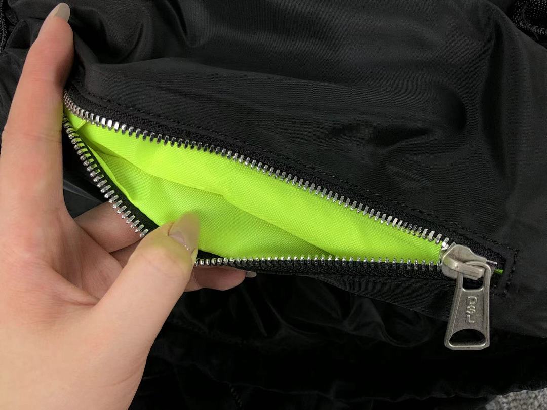 Diesel 228 DIESEL BAG 111261575 (Long 24CM* Wide 14CM* High 35CM) - Image 18