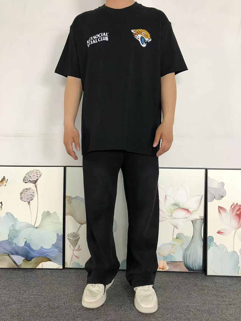 Christian Louboutin 85 ANTI SOCIAL CLUB T-SHIRT 123132602 (Im 170Cm 60Kg I Wear Size L In The Phot) - Image 3